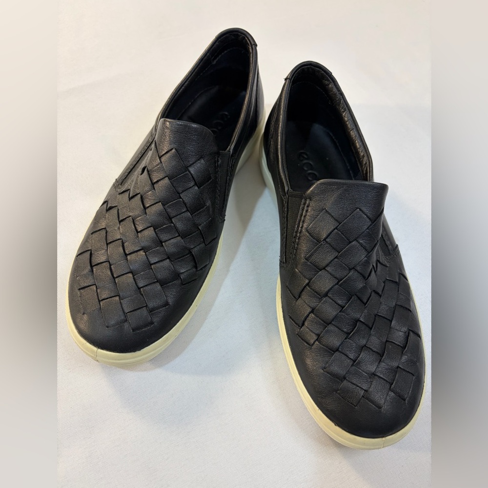 Ecco Soft Woven Leather Slip On Shoes Sneakers Size 5 Wide Black Comfort 36 EU